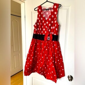Disney Minnie Mouse dress Size: XL